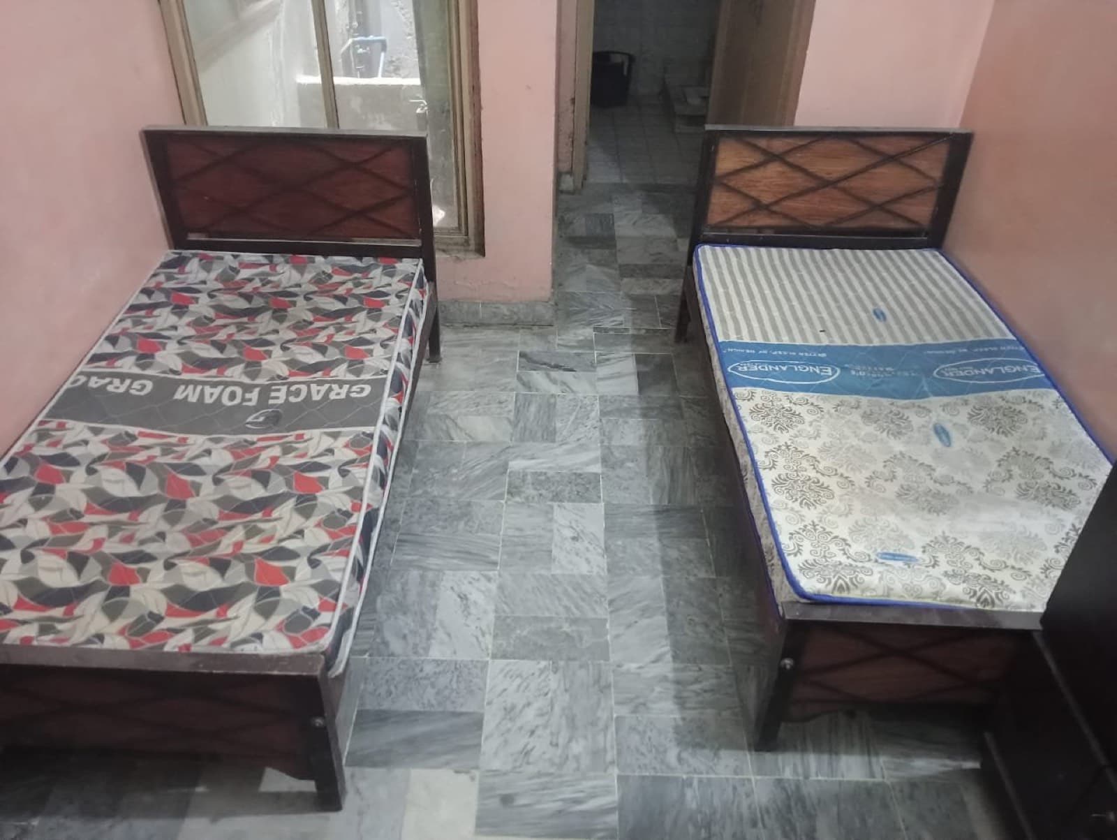 AlKhair Boys Hostel 7th Road Rawalpindi – bedroom