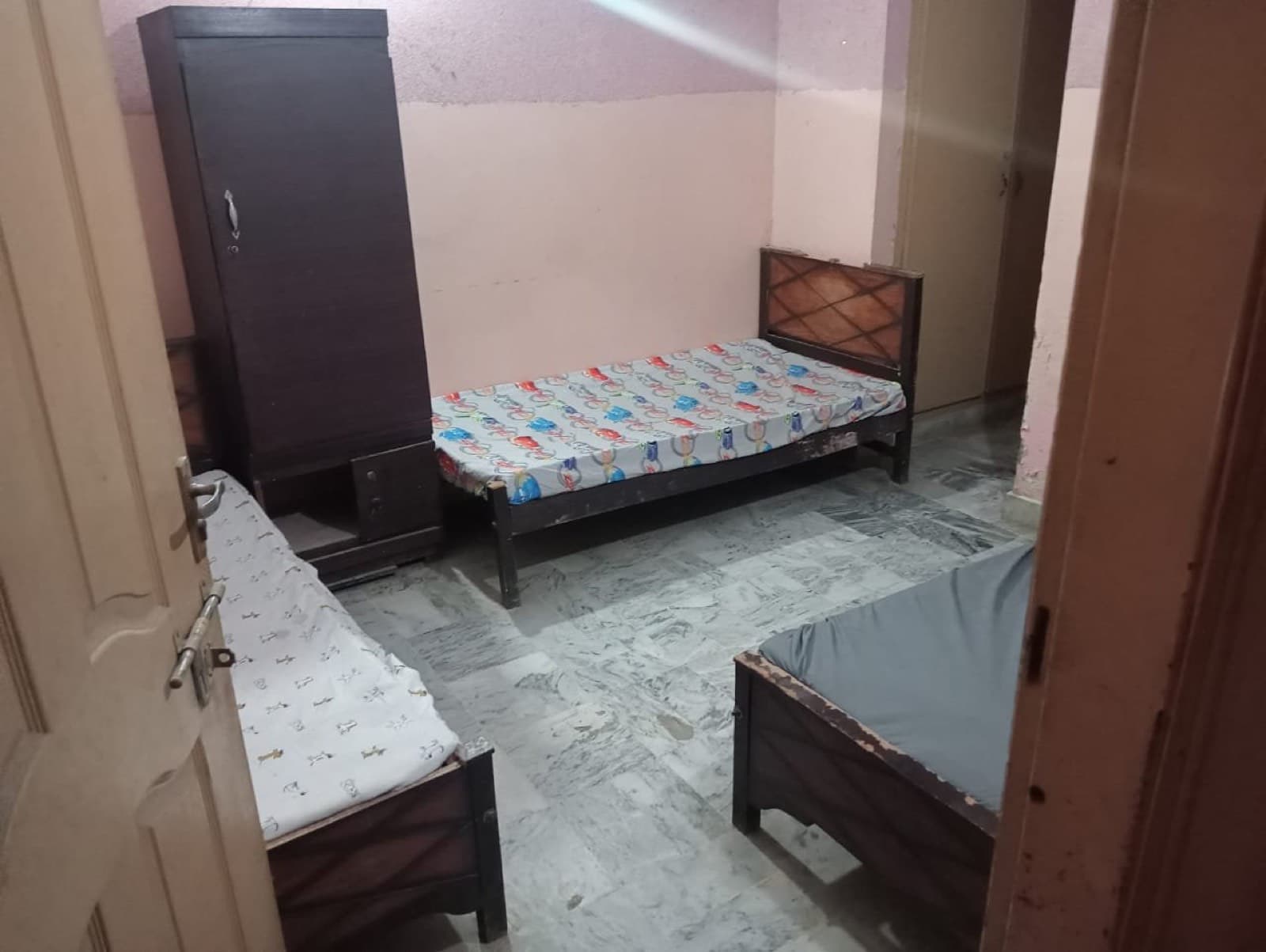 AlKhair Boys Hostel 7th Road Rawalpindi – second 3-seater bedroom