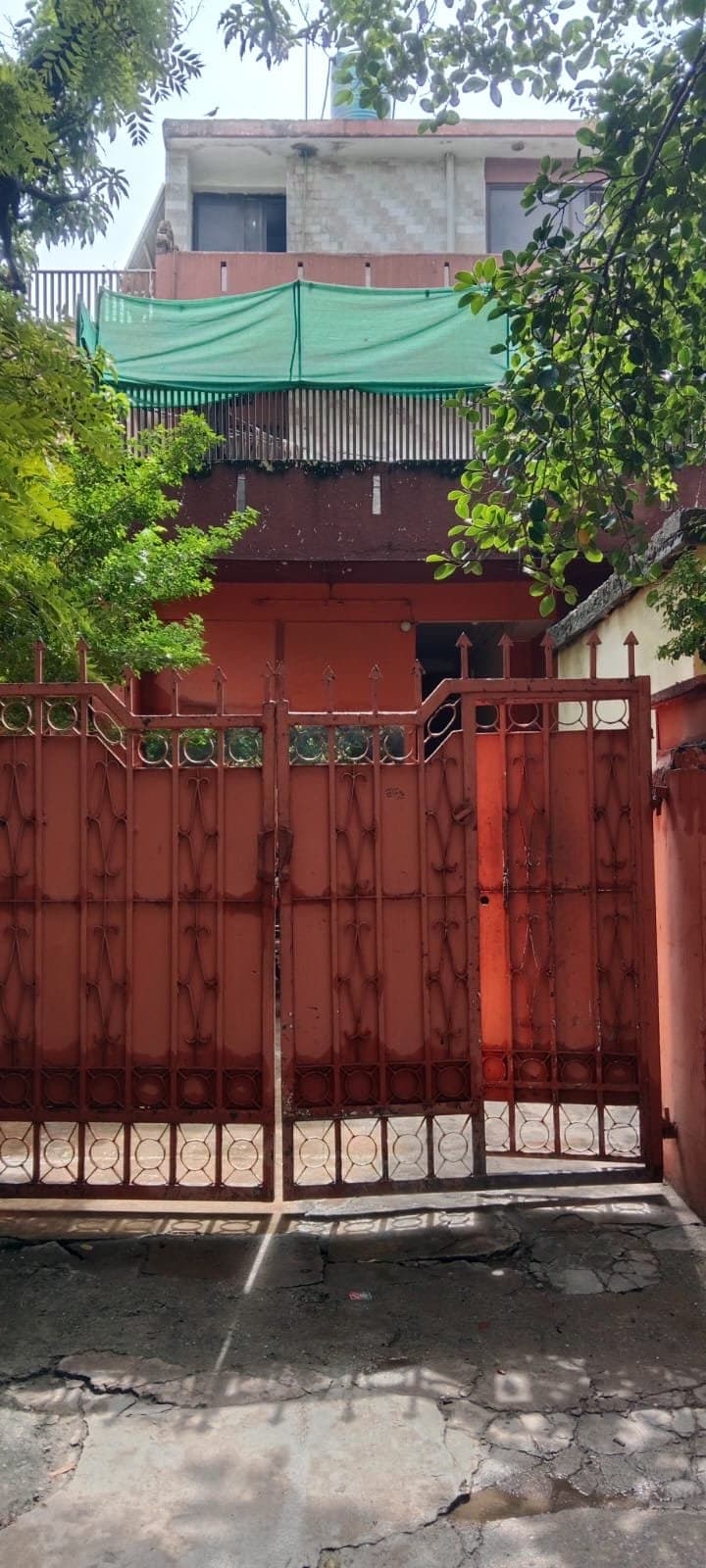 AlKhair Boys Hostel G-9/1 Islamabad – gate