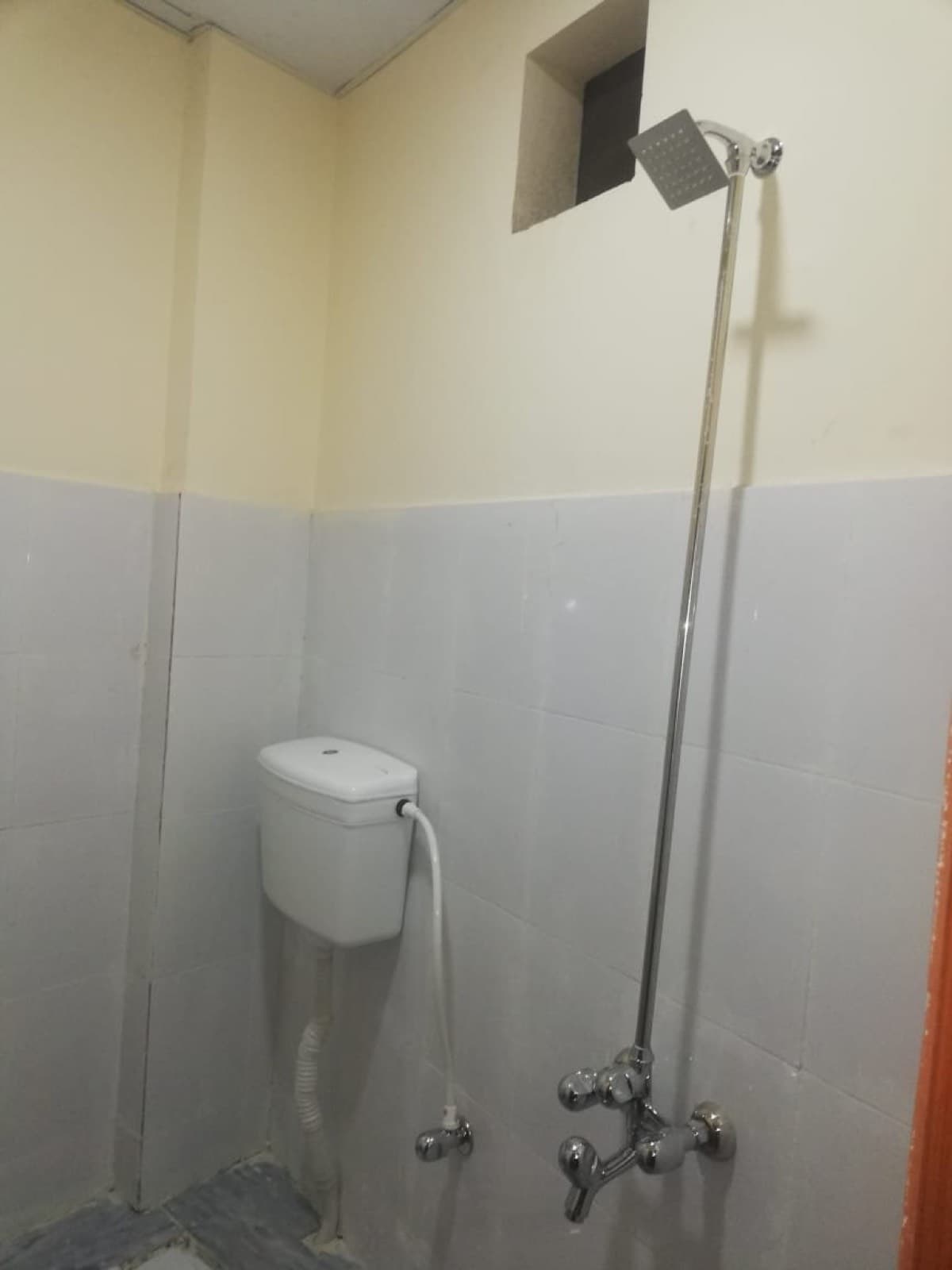 AlKhair Boys Hostel IJP Road Rawalpindi – bathroom