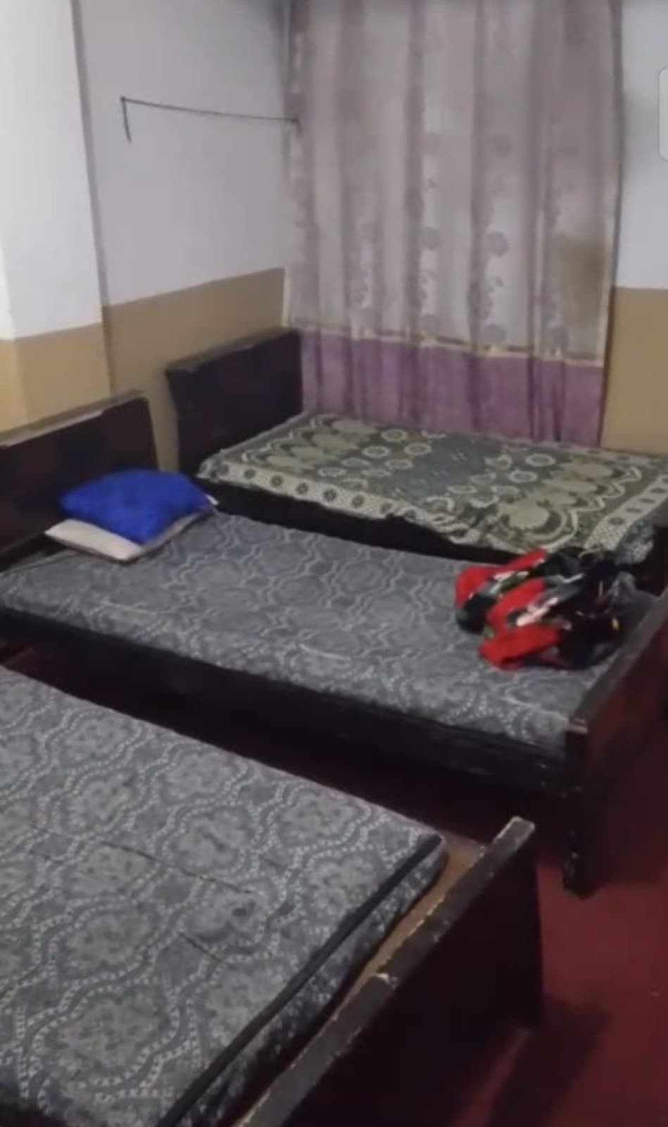 AlKhair Boys Hostel Saidpur Road Rawalpindi – furnished room